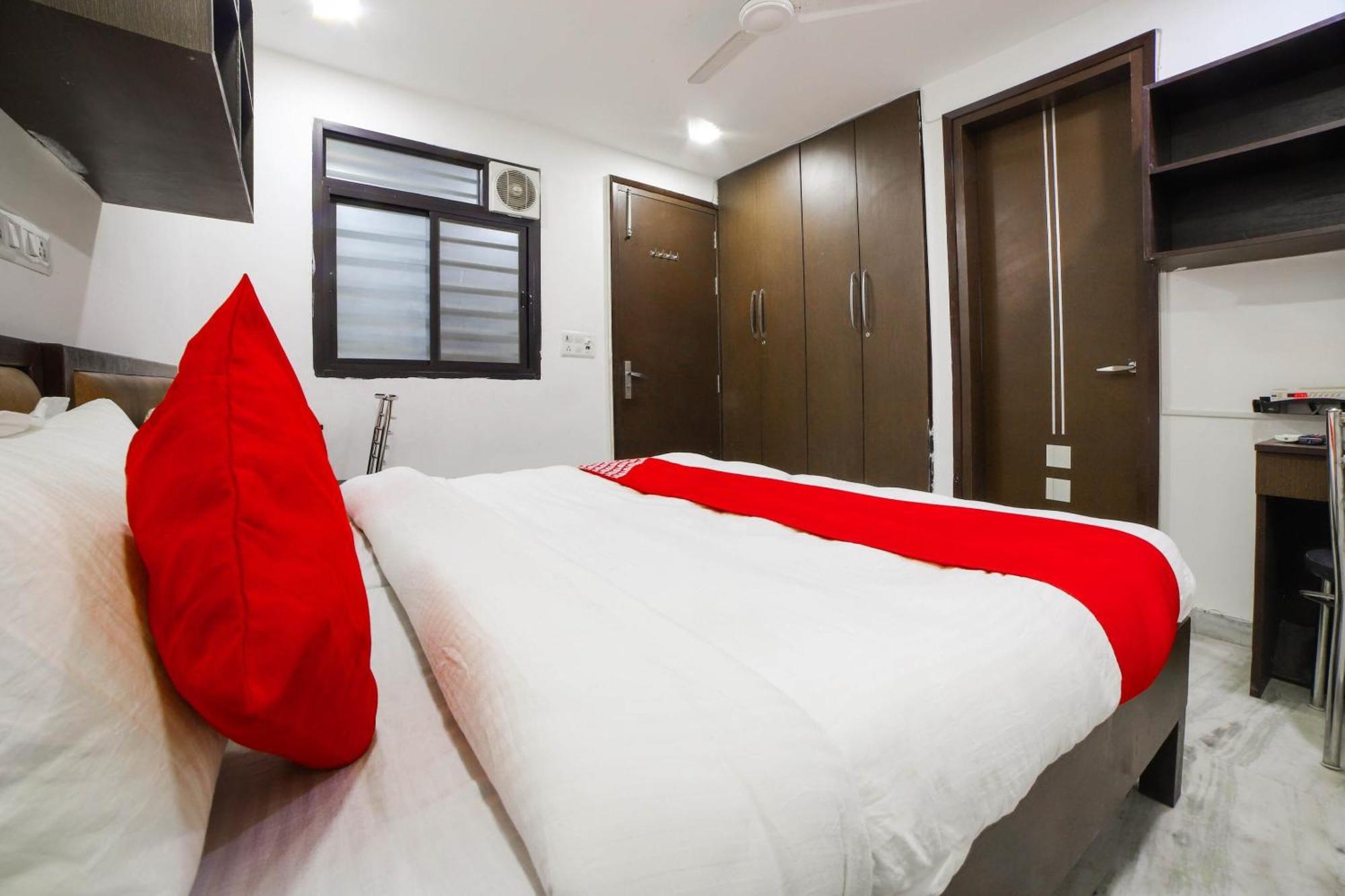 Hotel Seven S 德里 外观 照片